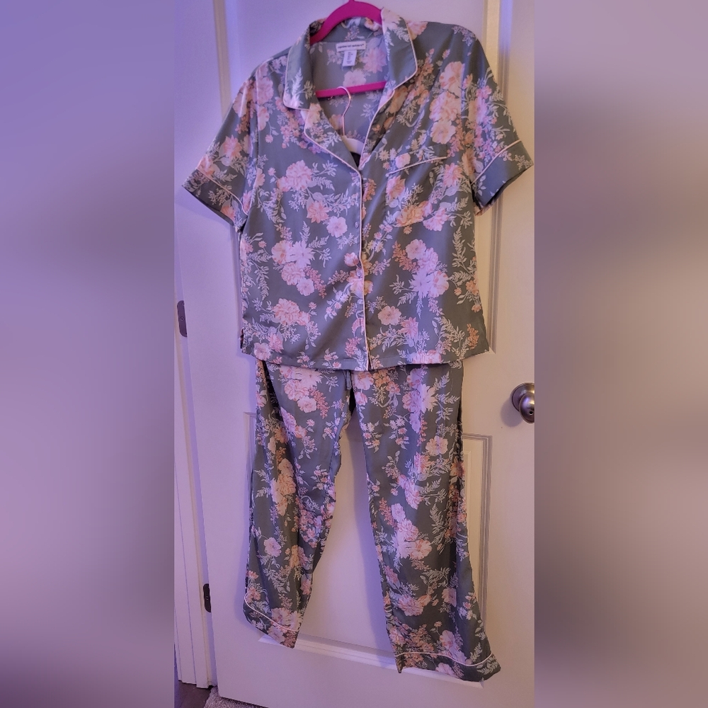 Floral Light Olive Green Pajama Set - Short Sleeve Button Top & Pants Size L